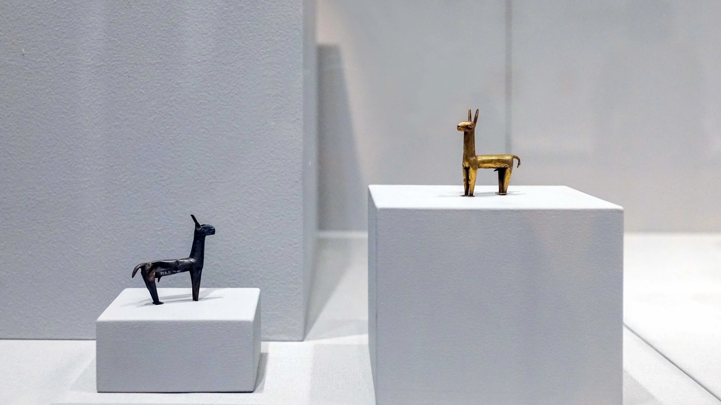 Little luxurious llamas in the Inka Empire — artsq.org